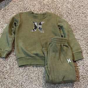 Hurley Kids Olive Green Sweatpants & Joggers Set